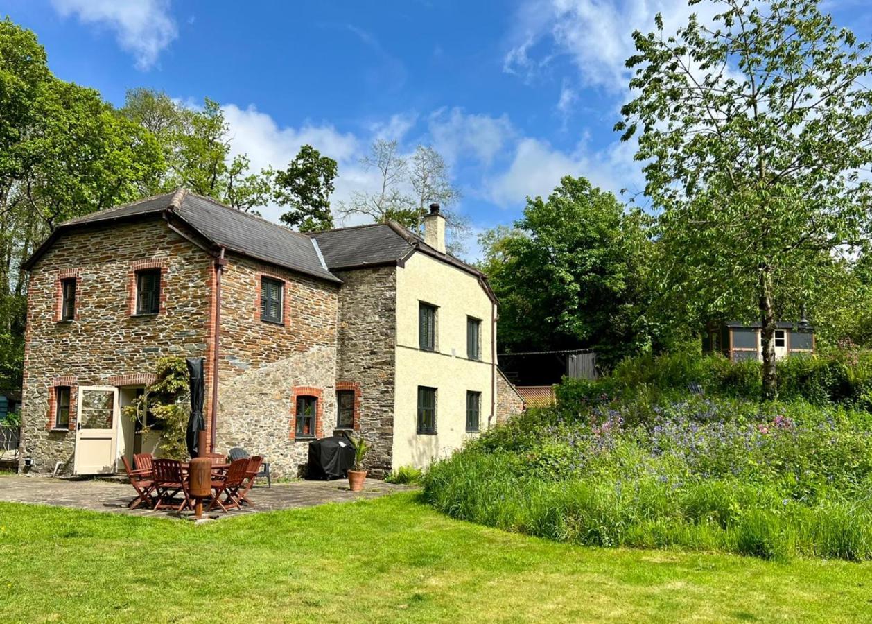 The Leat At The Old Mill Apartment Tavistock  Exterior photo